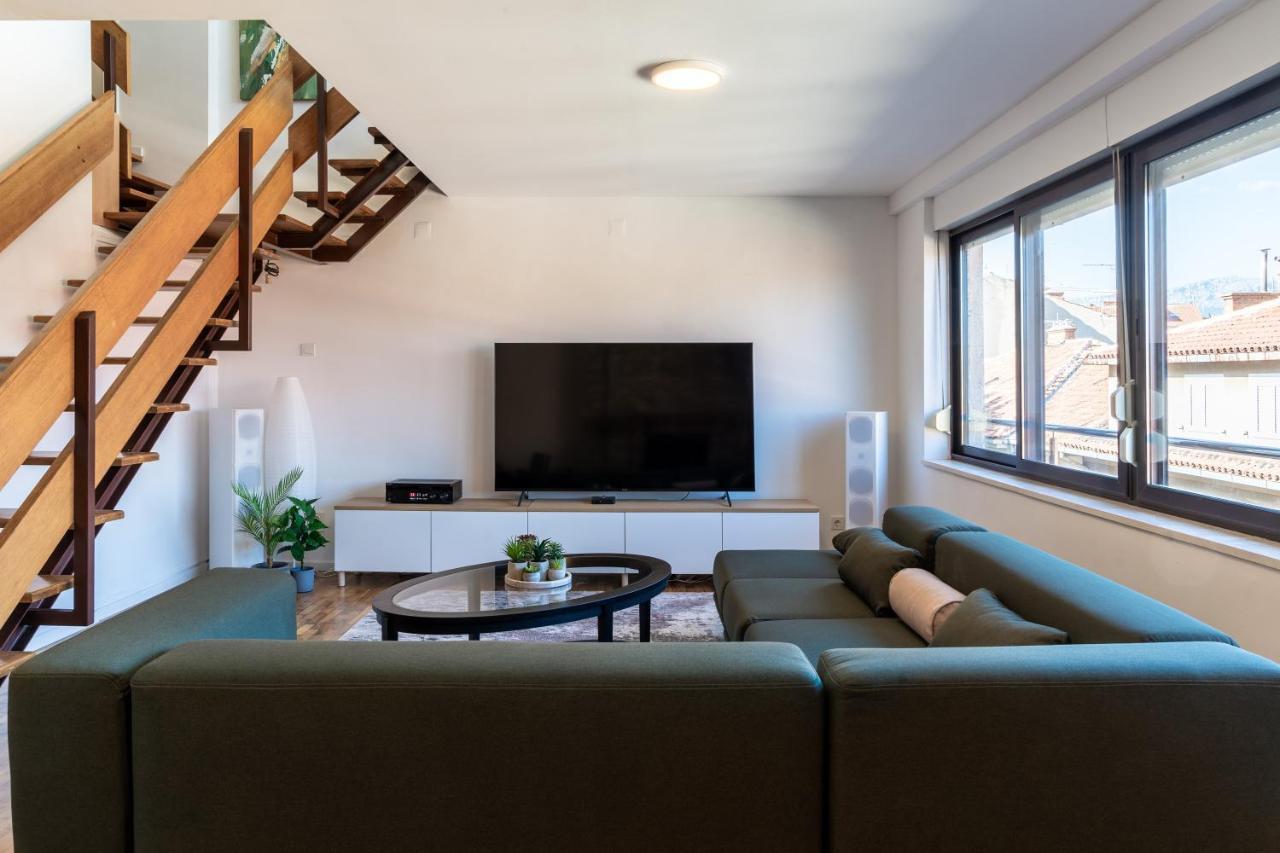 Pepper Penthouse - Luxurious Duplex Apartment, 50M From The Bacvice Sand Beach Split Bagian luar foto