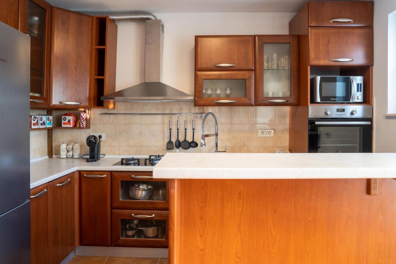 Pepper Penthouse - Luxurious Duplex Apartment, 50M From The Bacvice Sand Beach Split Bagian luar foto