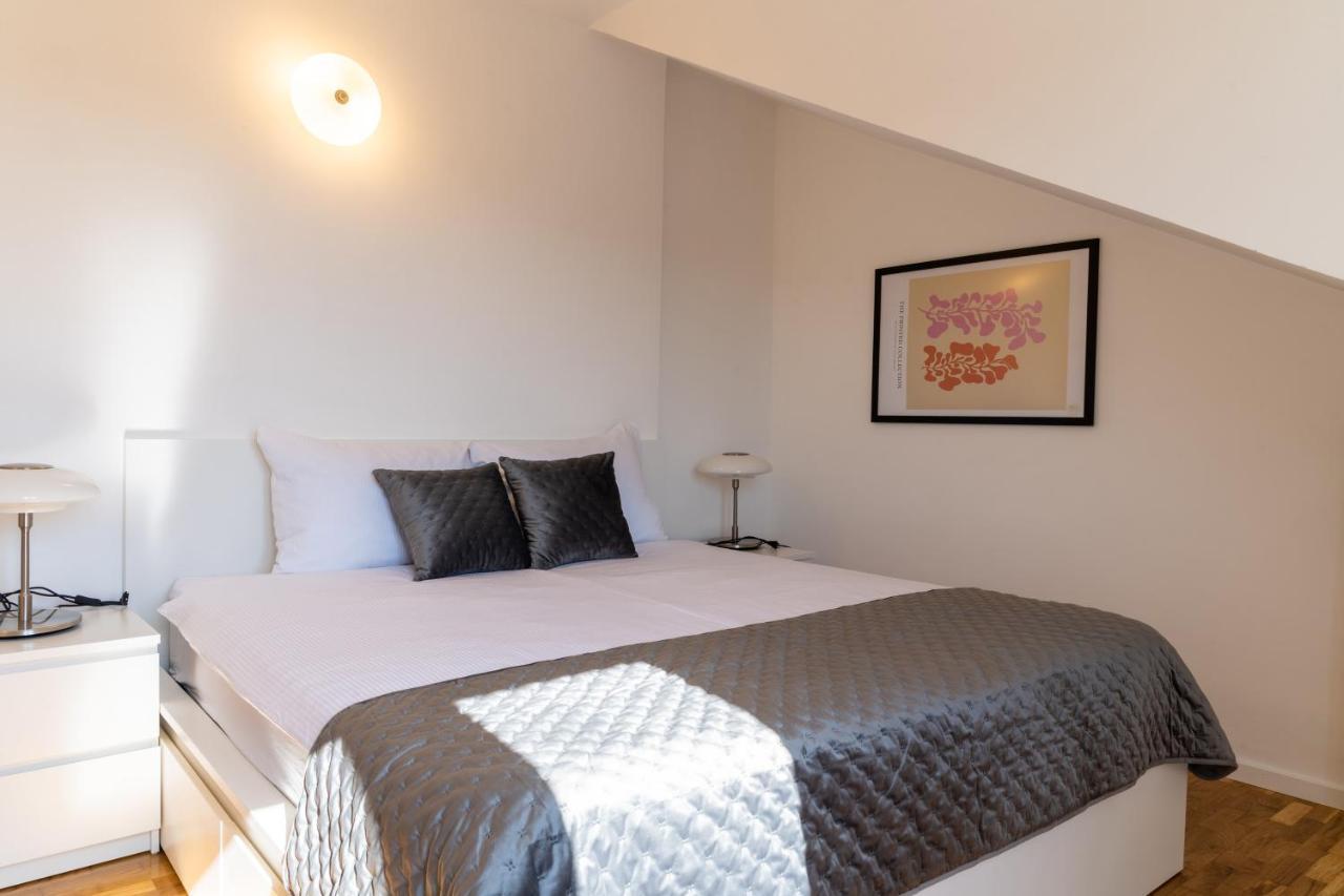 Pepper Penthouse - Luxurious Duplex Apartment, 50M From The Bacvice Sand Beach Split Bagian luar foto